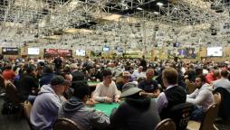 Finalizó el día 1B del Main Event